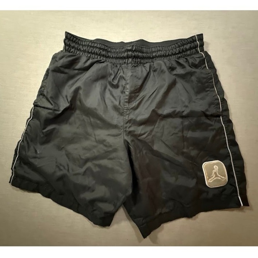 Jordan Jumpman Basketball Shorts Black Red Athletic Gym Mens M 32X7 Drawstrings.